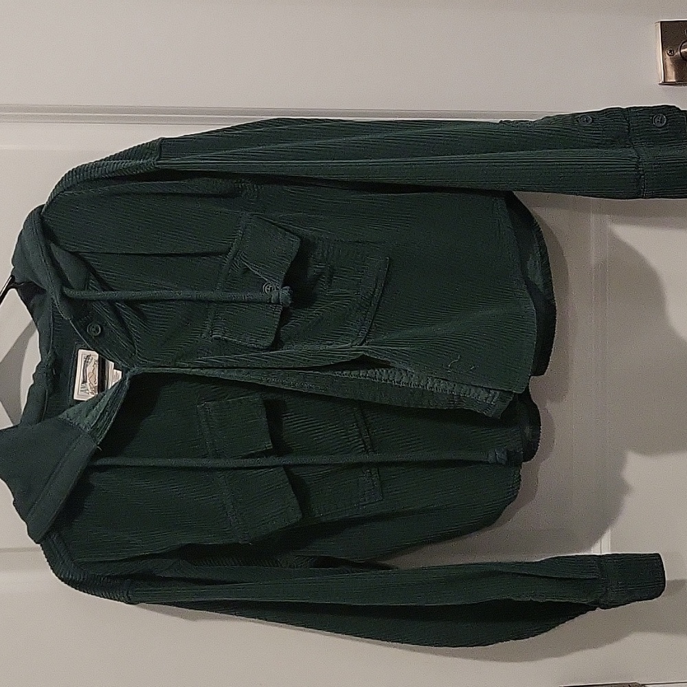 American eagle cropped courderoy shacket